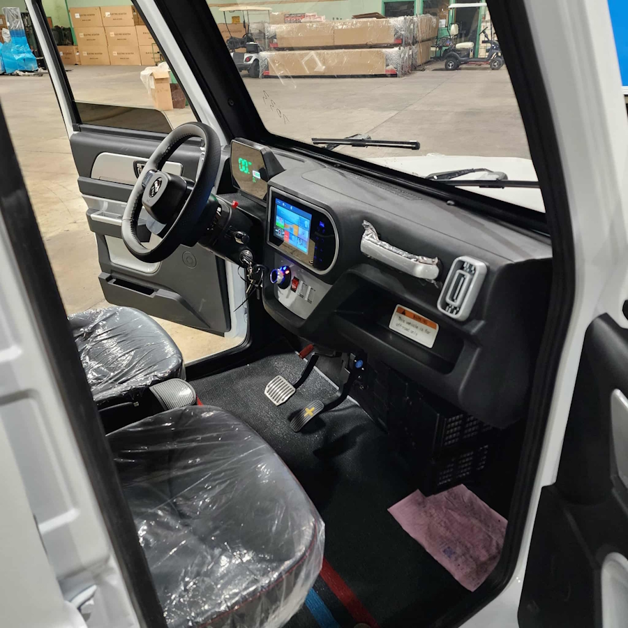 Coco Boxer Electric Golf Cart LSV 4 Passenger Low Speed Vehicle With AC & Heat – WHITE - Image 9